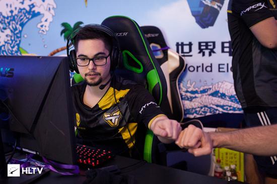 成都承办全球顶级电竞赛事的原因揭秘